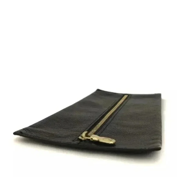 Louis Vuitton Leather Pouch Bag - Picture 6 of 8